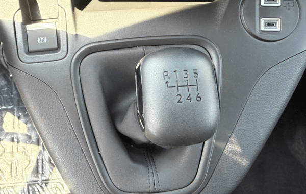 citroen-berlingo-m-1-5-bluehdi-100ch-s-s-plus-5-places-n1 - 165204686