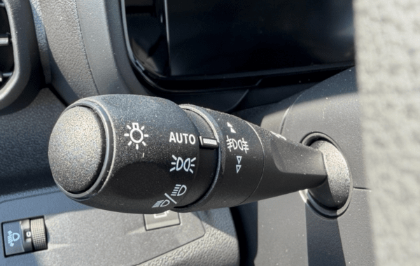 citroen-berlingo-m-1-5-bluehdi-100ch-s-s-plus-5-places-n1 - 165204686