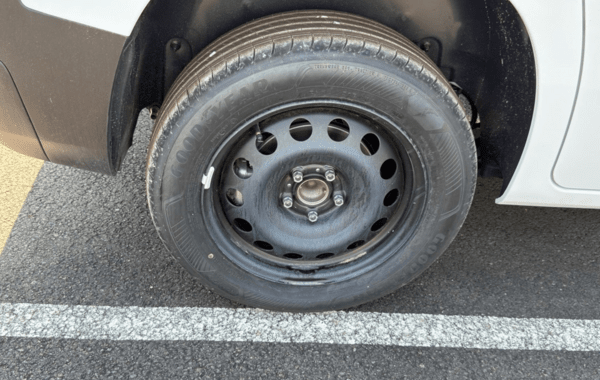 citroen-berlingo-m-1-5-bluehdi-100ch-s-s-plus-5-places-n1 - 165204686
