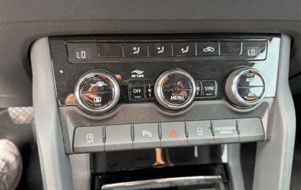 skoda-karoq-1-5-tsi-evo-2-act-150ch-selection-dsg7 - 165594686