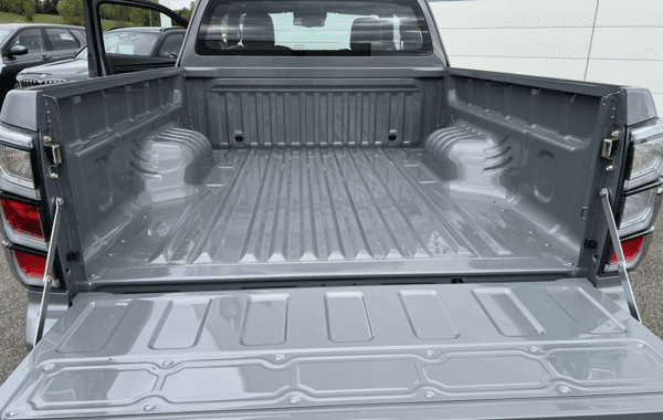 isuzu-d-max-2-2-ddi-164ch-nitro-sport-space-a-t - 165784686
