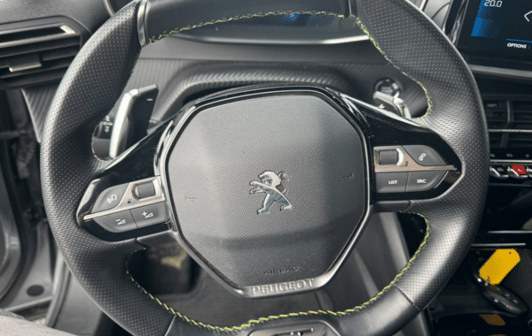 peugeot-2008-1-5-bluehdi-130ch-s-s-gt-eat8 - 165844686