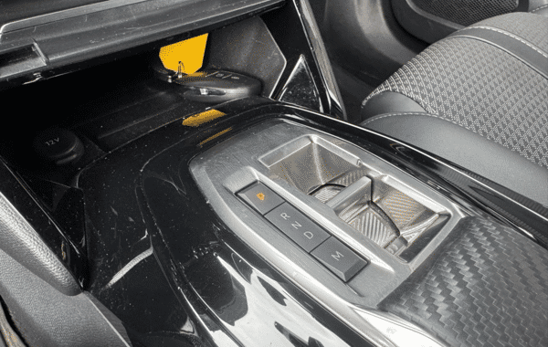 peugeot-2008-1-5-bluehdi-130ch-s-s-gt-eat8 - 165844686