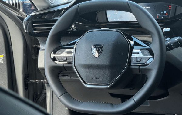 peugeot-308-1-5-bluehdi-130ch-s-s-allure-eat8 - 166814686