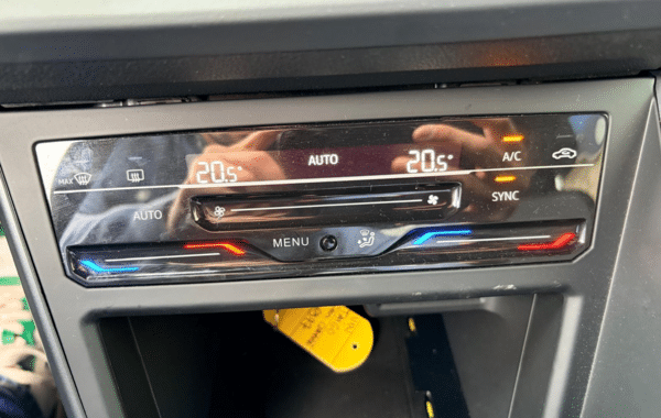 volkswagen-taigo-1-0-tsi-116ch-r-line-dsg7 - 166914686