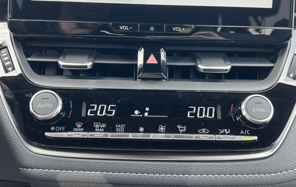 toyota-corolla-touring-spt-1-8-140ch-design-my26 - 167044686
