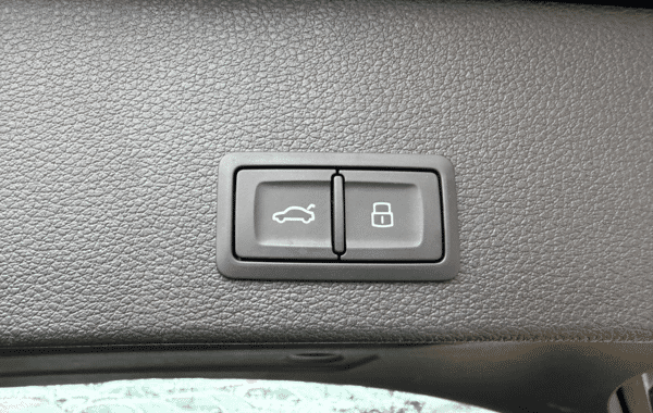 audi-q2-35-tdi-150ch-s-line-s-tronic-7 - 167104686