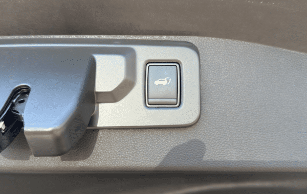 renault-austral-1-2-e-tech-full-hybrid-200ch-esprit-alpine-26 - 167214686