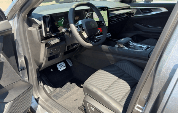 renault-austral-1-2-e-tech-full-hybrid-200ch-esprit-alpine-26 - 167214686