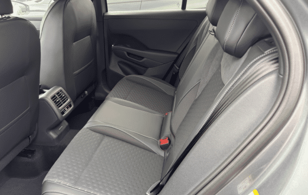 volkswagen-t-roc-1-5-etsi-150ch-r-line-dsg7 - 167374686