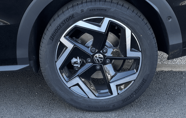 volkswagen-t-roc-1-5-etsi-150ch-r-line-dsg7 - 167434686