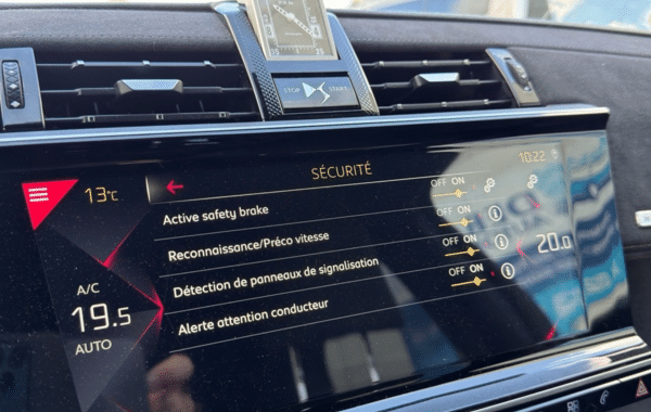 ds-ds-7-crossback-bluehdi-180ch-performance-line-automatique - 167464686