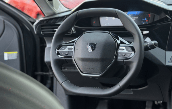 peugeot-308-1-5-bluehdi-130ch-s-s-allure-eat8 - 167694686