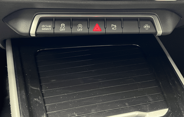 audi-q3-1-5-tfsi-150ch-hybride-s-line-s-tronic-7 - 167724686