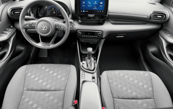 toyota-yaris-116h-design-5p-my25 - 167814686