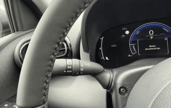 toyota-yaris-116h-design-5p-my25 - 167814686