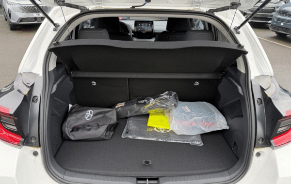 toyota-yaris-116h-design-5p-my25 - 167814686