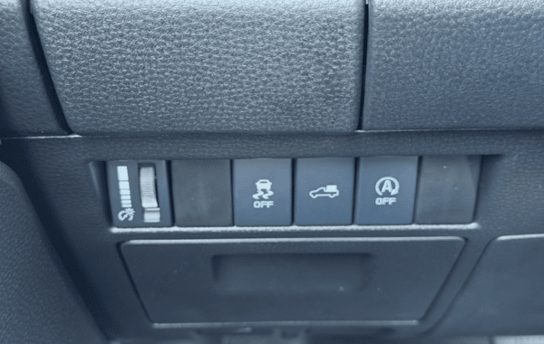 isuzu-d-max-2-2-ddi-164ch-nitro-sport-space-a-t - 167854686