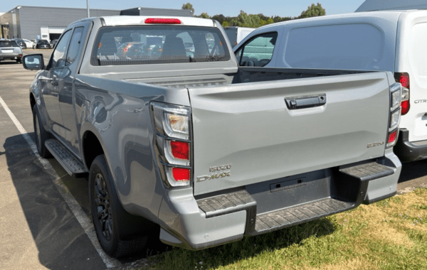 isuzu-d-max-2-2-ddi-164ch-nitro-sport-space-a-t - 167854686