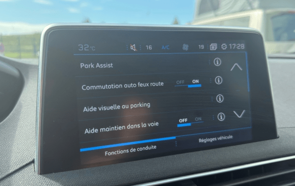 peugeot-5008-1-5-bluehdi-130ch-e6-c-allure-business-s-s - 167904686