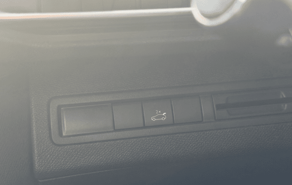 peugeot-5008-1-5-bluehdi-130ch-e6-c-allure-business-s-s - 167904686