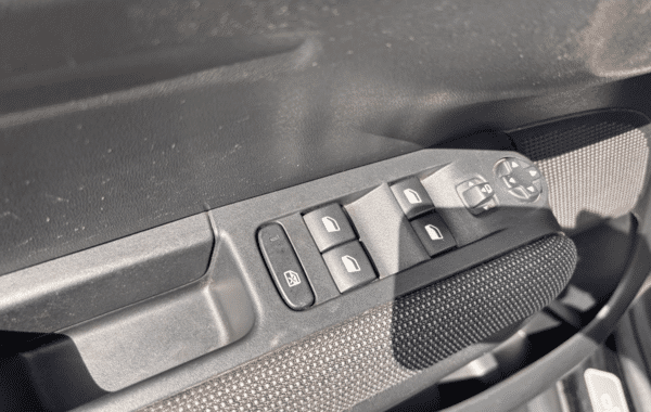 citroen-c3-aircross-bluehdi-120ch-s-s-c-series-eat6-e6-d-temp - 167954686