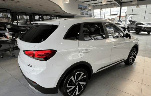 mg-motor-zs-1-5-hybrid-197ch-luxury - 168364686