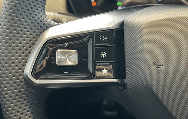 mg-motor-zs-1-5-hybrid-197ch-luxury - 168364686