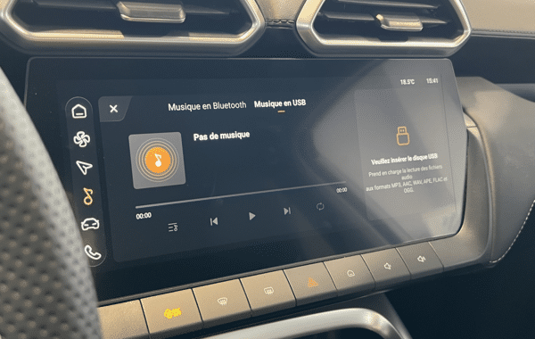mg-motor-zs-1-5-hybrid-197ch-luxury - 168364686