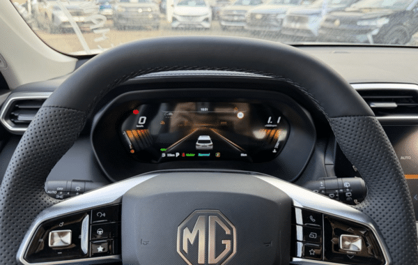 mg-motor-zs-1-5-hybrid-197ch-luxury - 168374686