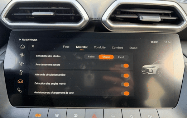 mg-motor-zs-1-5-hybrid-197ch-luxury - 168374686