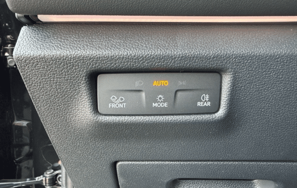 volkswagen-tiguan-2-0-tdi-150ch-life-dsg7 - 168464686