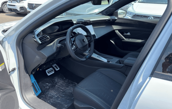 peugeot-308-1-5-bluehdi-130ch-s-s-gt-eat8 - 168504686