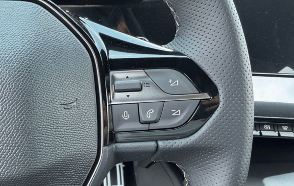 peugeot-308-1-5-bluehdi-130ch-s-s-gt-eat8 - 168504686