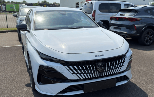 peugeot-308-1-5-bluehdi-130ch-s-s-gt-eat8 - 168504686