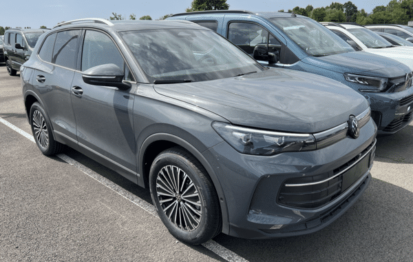 volkswagen-tiguan-1-5-etsi-131ch-life-dsg7 - 168694686