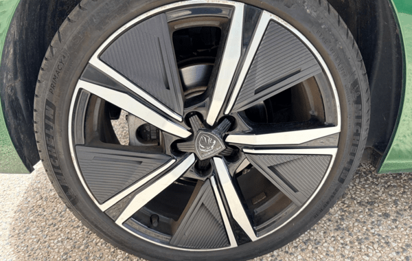 peugeot-308-1-2-puretech-130ch-s-s-gt-eat8 - 168994686