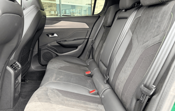 peugeot-308-1-2-puretech-130ch-s-s-gt-eat8 - 168994686