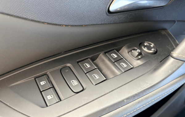 peugeot-308-1-2-puretech-130ch-s-s-gt-eat8 - 168994686
