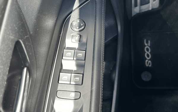 peugeot-3008-1-5-bluehdi-130ch-s-s-gt-eat8 - 169244686