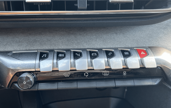 peugeot-3008-1-5-bluehdi-130ch-s-s-gt-eat8 - 169244686