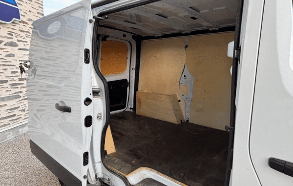 renault-trafic-iii-fg-l1h1-2t8-2-0-blue-dci-150ch-advance-24 - 169334686