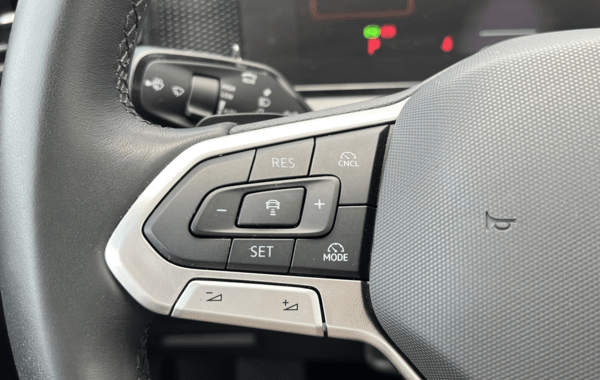 volkswagen-tiguan-2-0-tdi-150ch-life-plus-dsg7 - 169624686