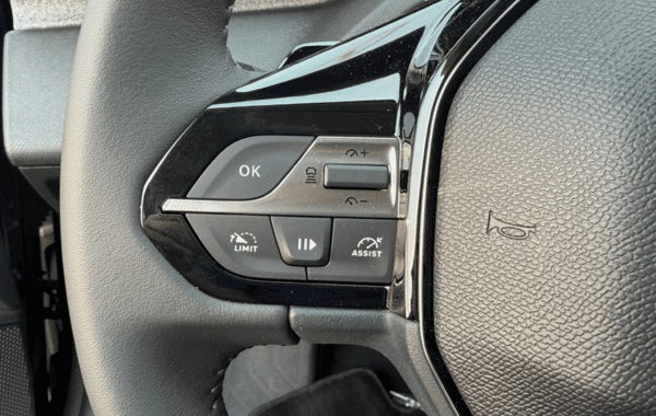peugeot-308-sw-1-5-bluehdi-130ch-s-s-allure-eat8 - 169914686