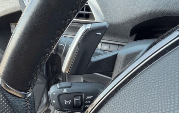 peugeot-3008-1-5-bluehdi-130ch-s-s-gt-pack-eat8 - 170084686