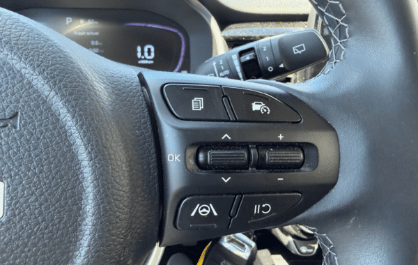 kia-stonic-1-0-t-gdi-100ch-active-business-dct7 - 170204686