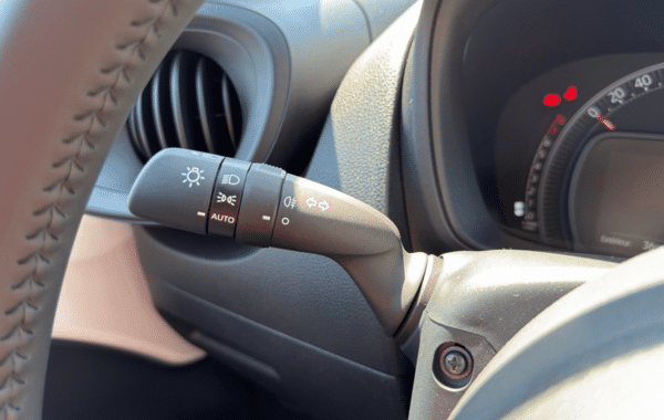 toyota-aygo-x-1-0-vvt-i-72ch-dynamic-my24 - 170344686