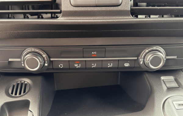 peugeot-partner-xl-diesel-130ch-automatique - 170394686