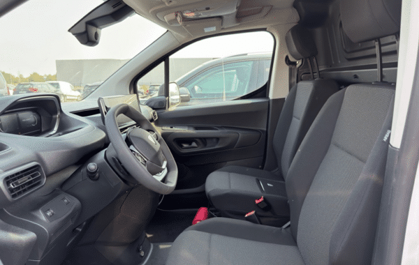 peugeot-partner-xl-diesel-130ch-automatique - 170404686