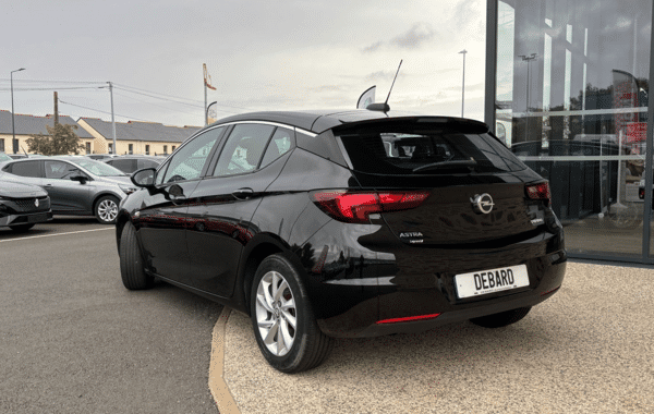 opel-astra-1-4-turbo-125ch-start-stop-innovation - 170474686